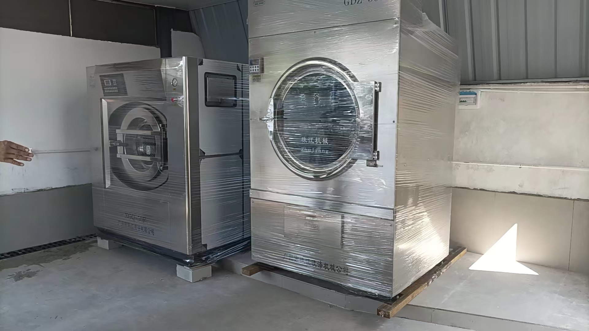 珠江洗滌設(shè)備：專業(yè)廣州水洗廠工業(yè)洗衣機(jī)案例效果展示