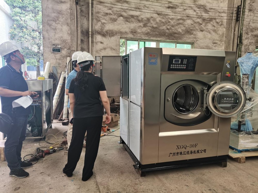 珠江洗滌設備助力煤炭企業高效清洗：工業洗衣機應用案例